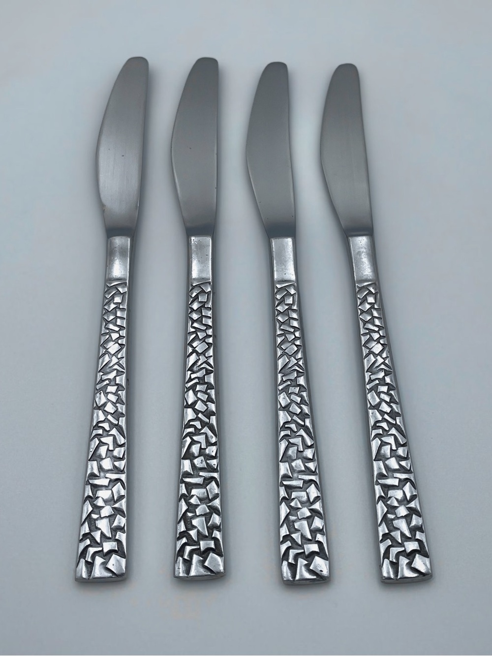 Vintage National Silver PAMPLONA 4 Stainless Steel Dinner Knives